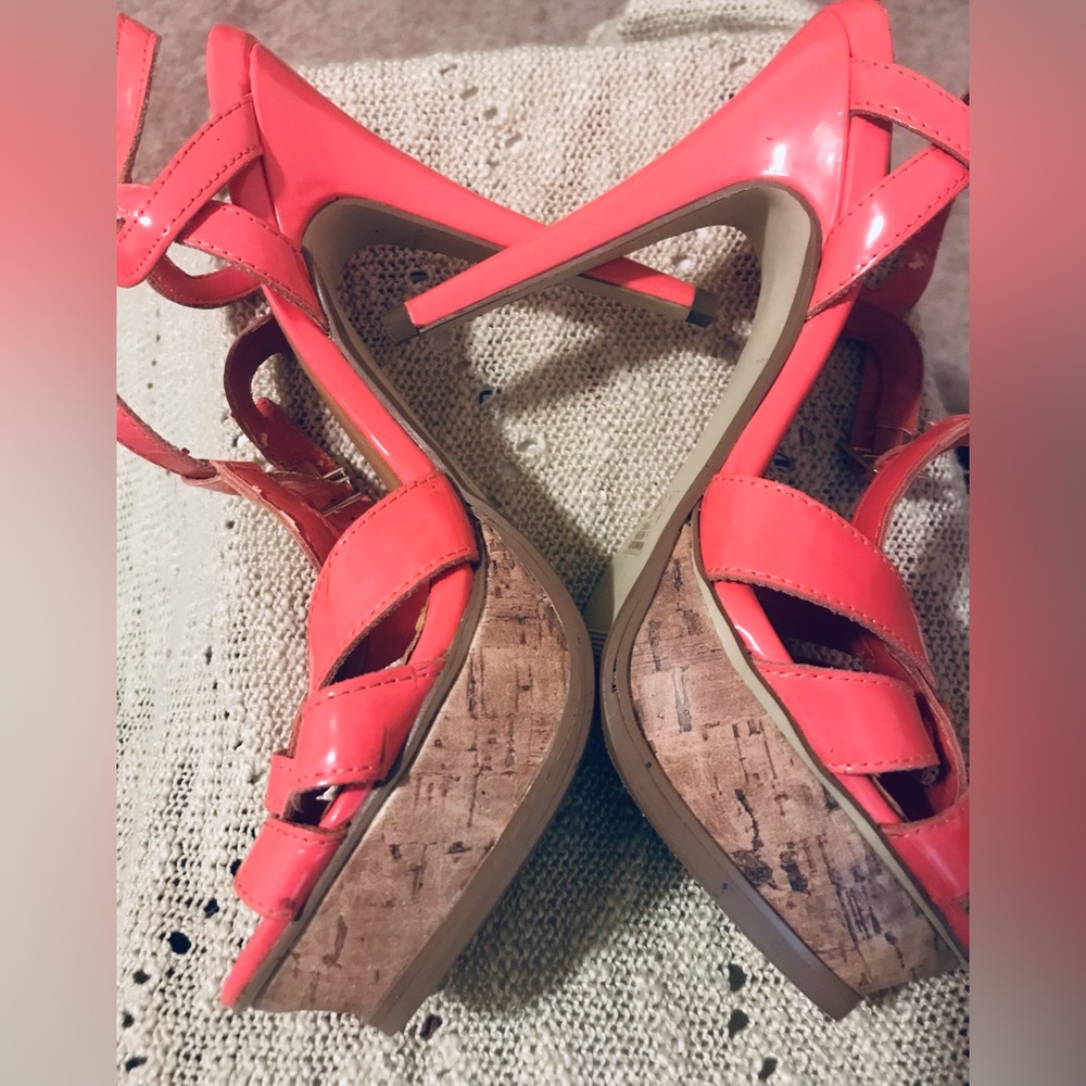 Peachy Rose strappy heels. Gently used